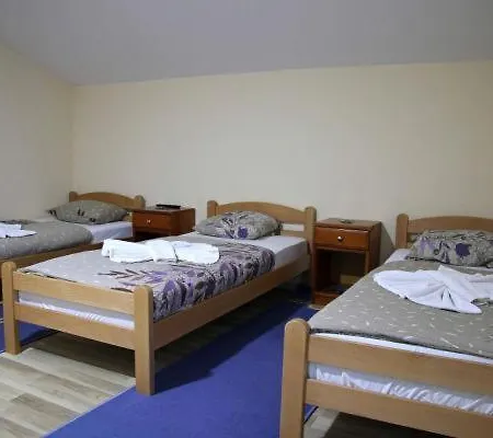 Gostinjska kuća Kadunic *